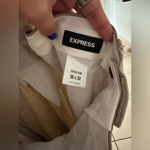 Express Extra Slim Fit Trousers in Cream - Picture 3 of 3